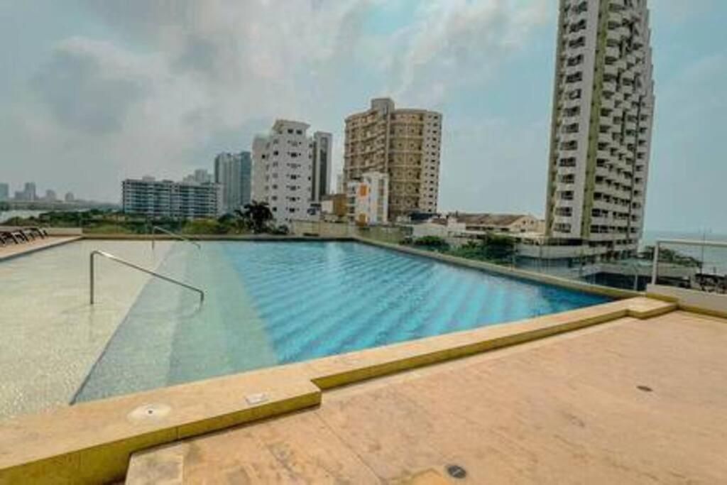 Luxury View, 3 *