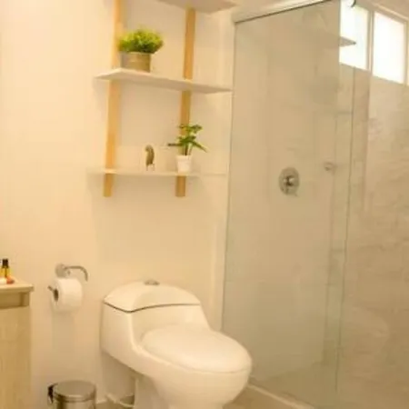 Luxury View, 3